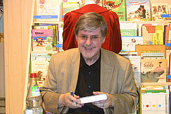 Autor Alfons Schweiggert in der Buchhandlung Lesetraum in München