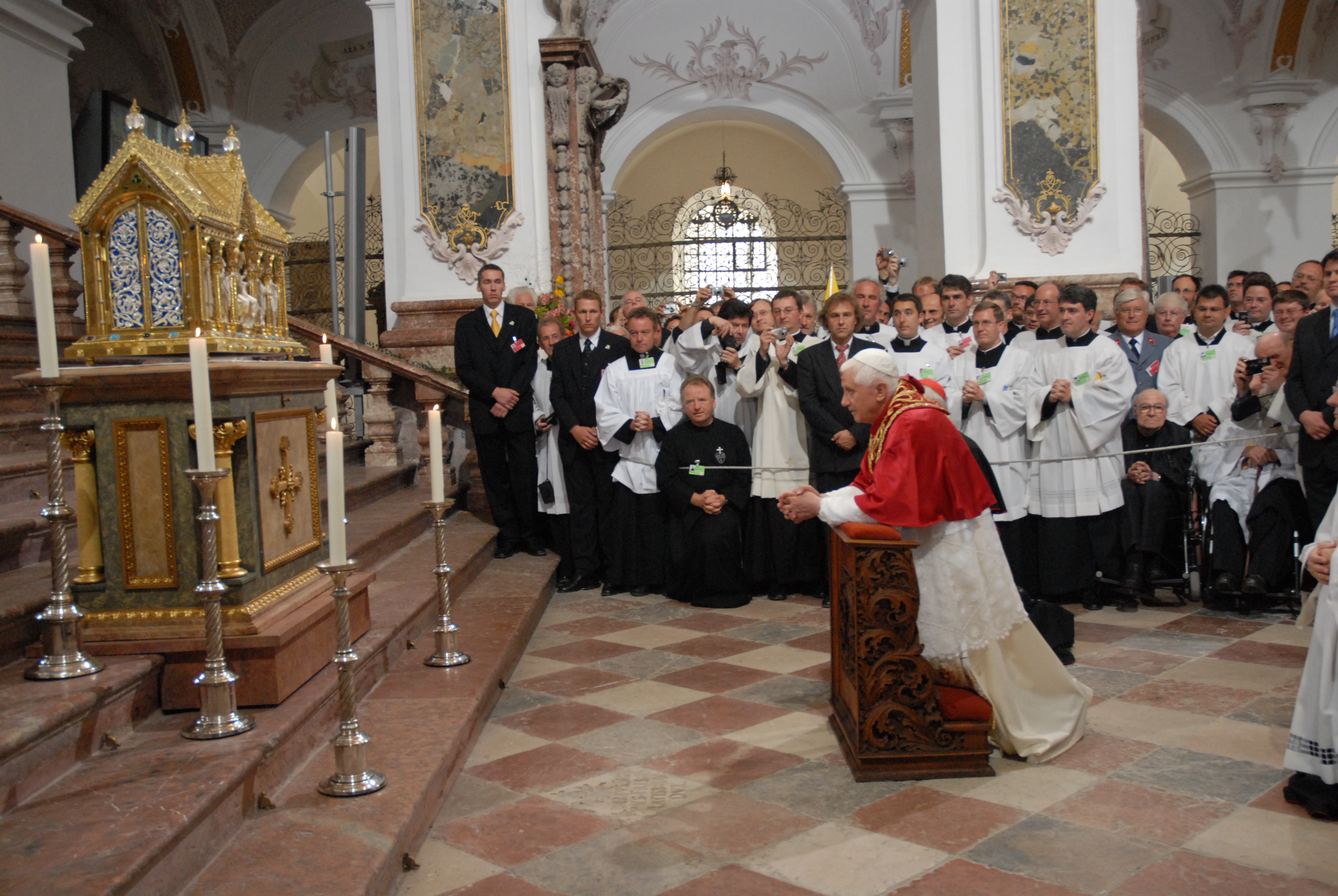 Benedikt Xvi In Bayern Vor Zehn Jahren Ein Papst Kommt Nach Hause